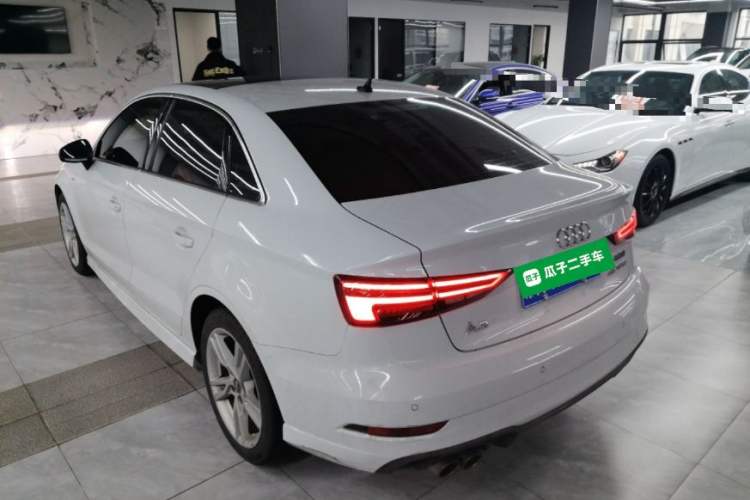 Used Audi A3 2020 Limousine 35 TFSI Fashion Edition China VI Emission Standard