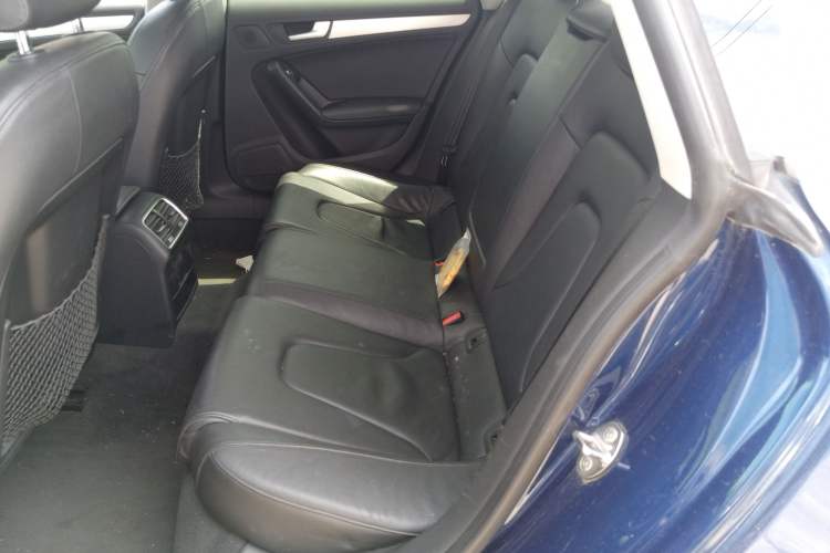 Used Audi A5 2013 Sportback 40 TFSI Left Rear Seat