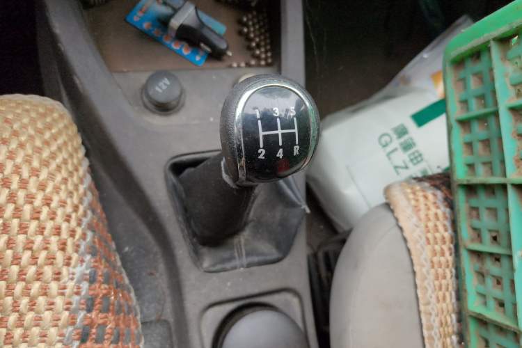 Used Wuling Hongguang 2015 1.5L S Basic Version China V Standard Gear Lever