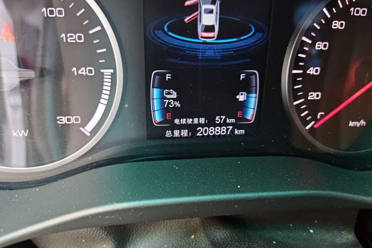 Used BYD Qin New Energy 2017 1.5T Luxury Model
