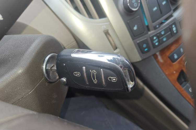 Used Buick LaCrosse 2012 2.4L SIDI Elegant Edition
