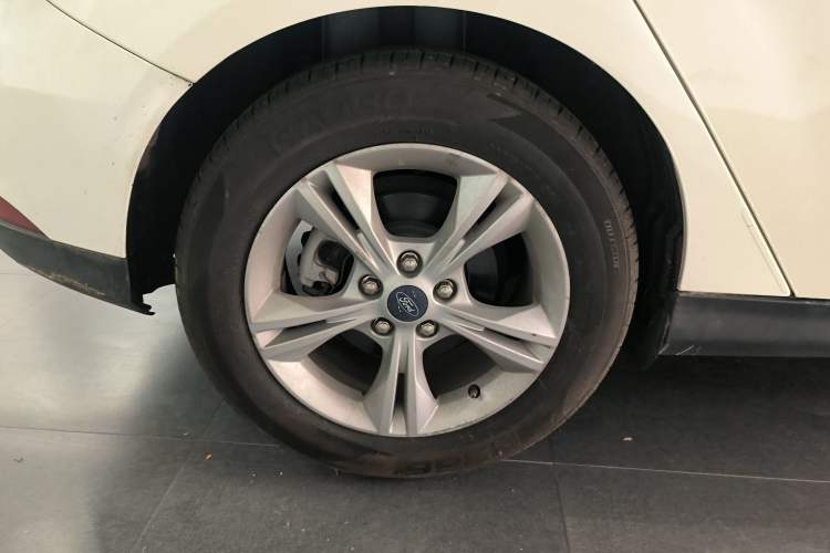 Used Ford Focus 2017 Hatchback 1.6L Automatic Comfort Plus SmartDrive Edition
