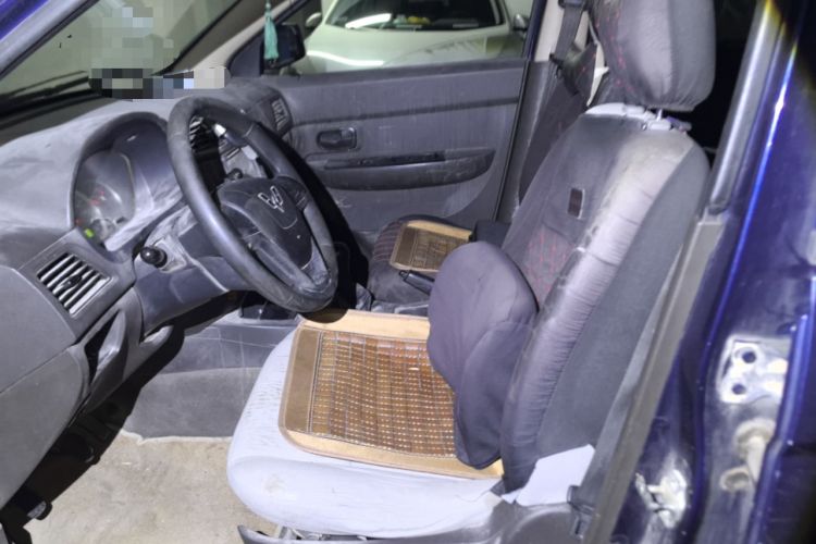 Used Wuling Hongguang 2014 1.5L Base Version Left Front Seat
