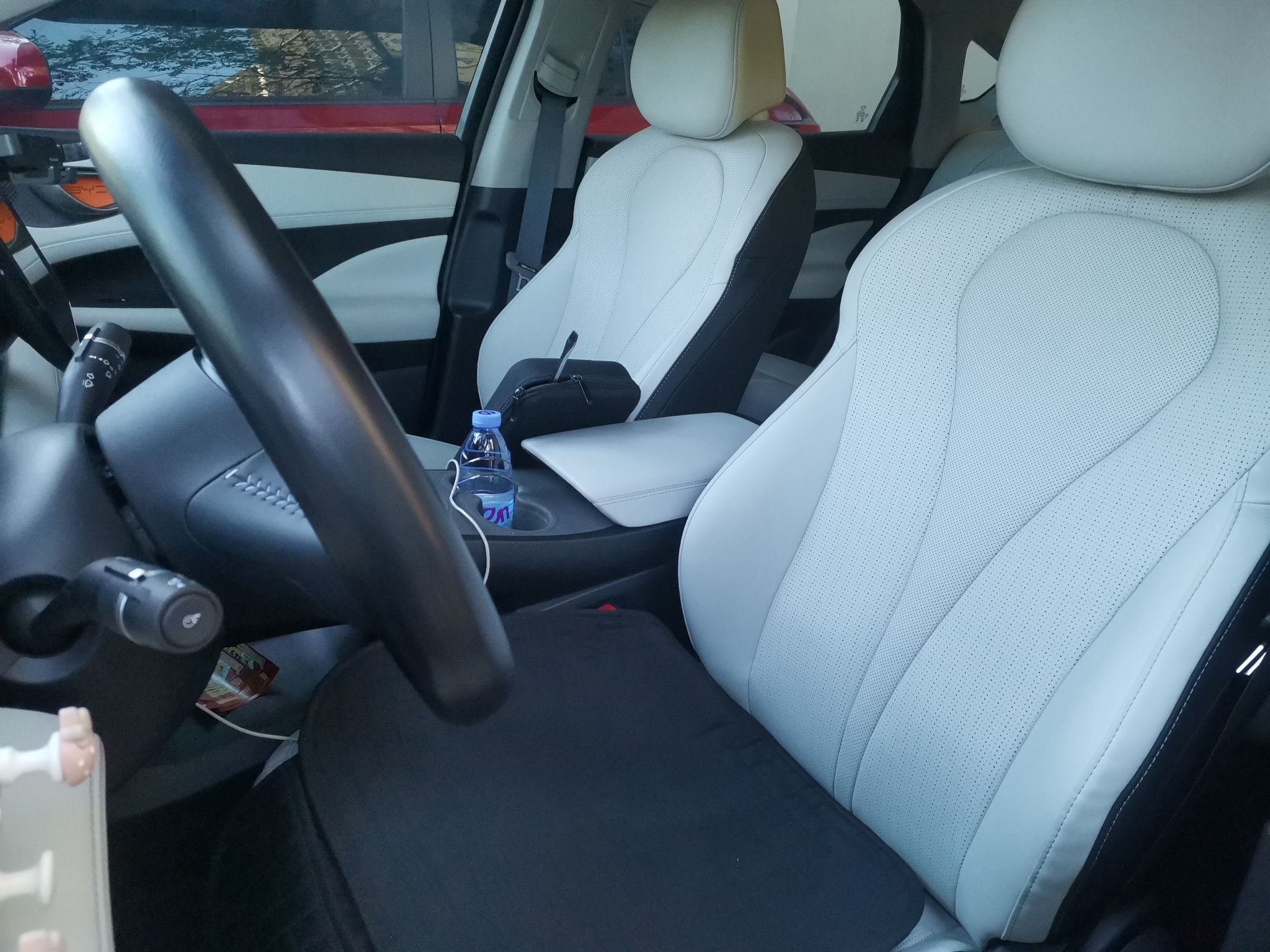 BYD Seal 05 DM-i 2025 DM-i Smart Drive 55KM Luxury Model — снимка 15