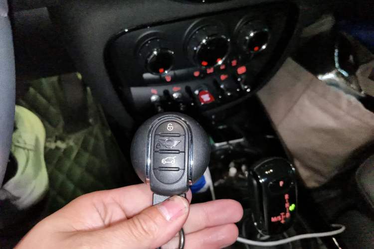 Used MINI Clubman 2022 2.0T COOPER S Vehicle Key