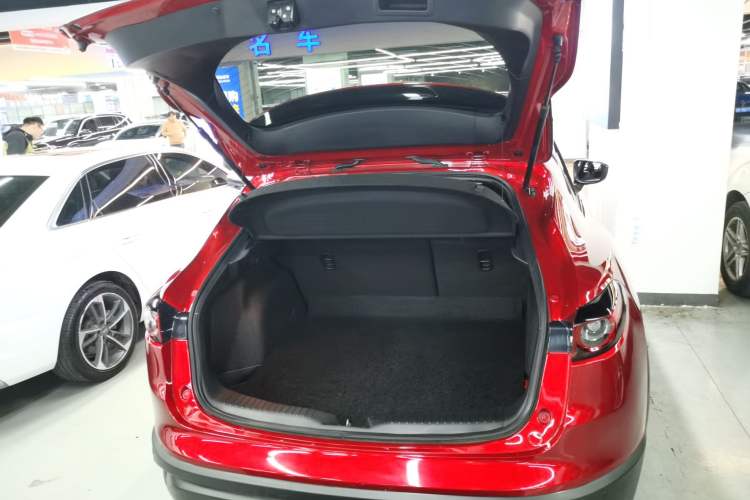 Used Mazda CX-4 2021 2.0L Automatic Two-Wheel Drive Blue Sky Dynamic Edition
