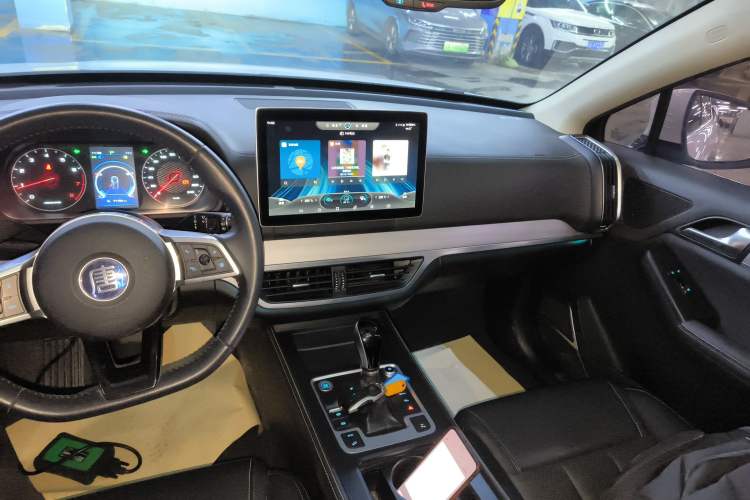 Used BYD Tang 2018 2.0T Automatic SmartConnect Prestige 5-Seater Emission Standard China V
