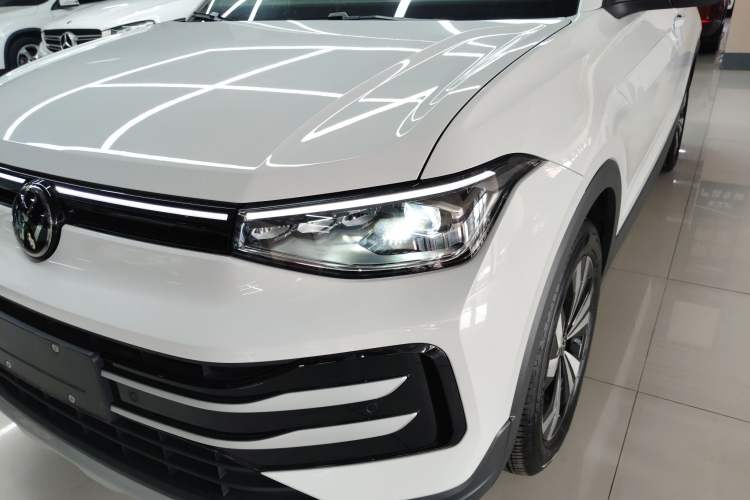 Used Volkswagen Tharu 2025 New Sharp 1.5L Ambitious Edition Left Front Headlight