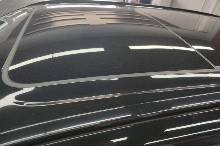 Used Lynk & Co 08 EM-P 2025 220 km All-Wheel-Drive Performance Halo
