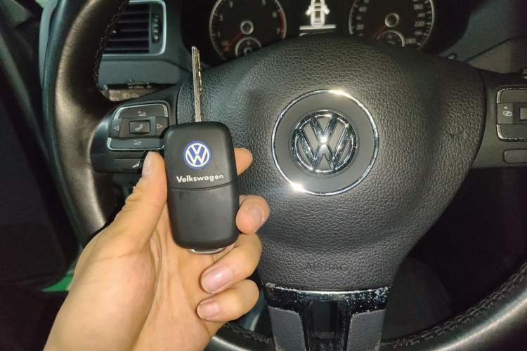 Used Volkswagen Sagitar 2014 1.4TSI Automatic Luxury Model Vehicle Key