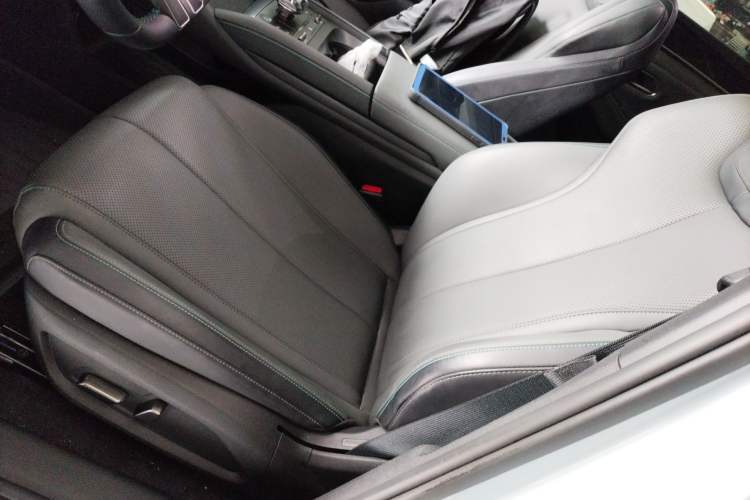 Used BYD Qin L 2024 DM-i 120KM Leading Model
