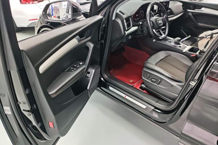 Used Audi Q5L 2018 40 TFSI Prestige Fashion Edition China V Driver Seat