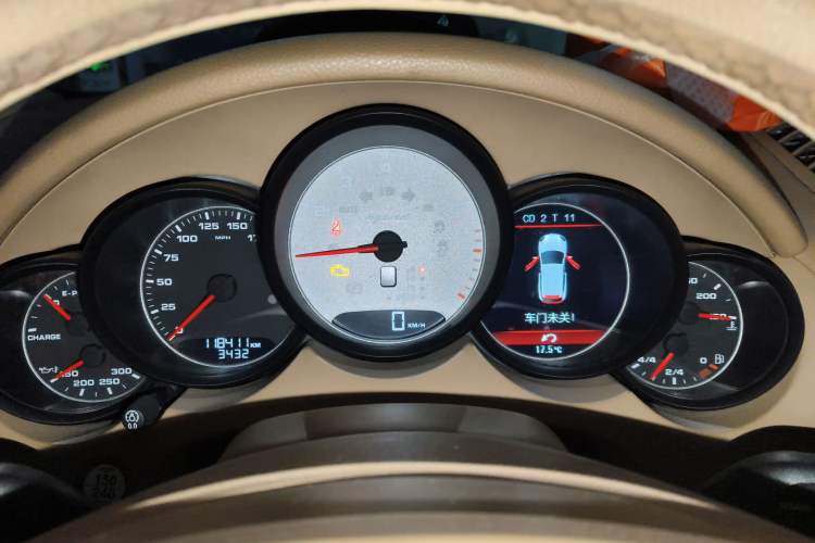 Used Porsche Cayenne 
