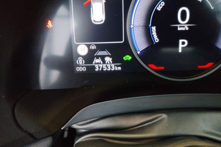 Used Lexus RX 2023 350h Four-Wheel Drive Enjoyment Version Odometer Close Up