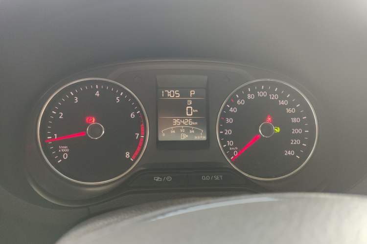 Used Volkswagen Polo 2016 1.6L Automatic Comfort Model