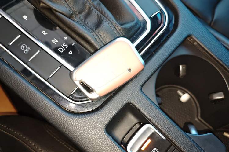 Used Volkswagen Magotan 2019 330TSI DSG Leading Model China VI Standard
