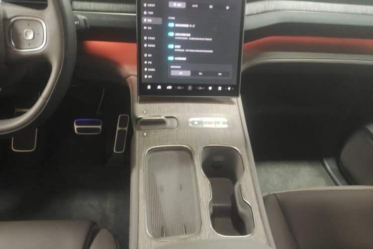 Used Nio ES7 2022 75 kWh Gear Lever