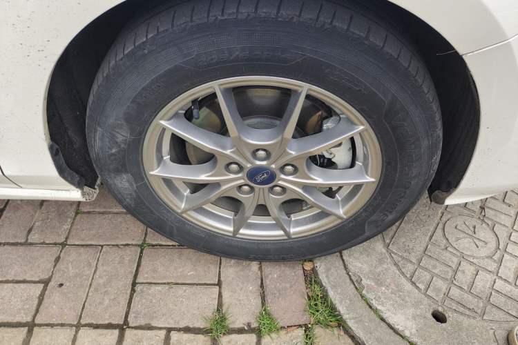 Used Ford Focus 2021 Hatchback EcoBoost 180 Automatic Titanium Edition
