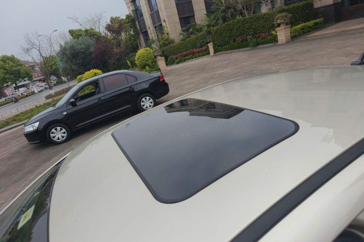 Used Chery Arrizo 5 2016 1.5L CVT Leading Edition