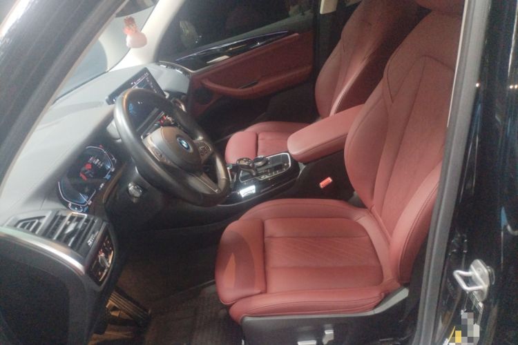 Used BMW iX3 2022 Updated Leading Version
