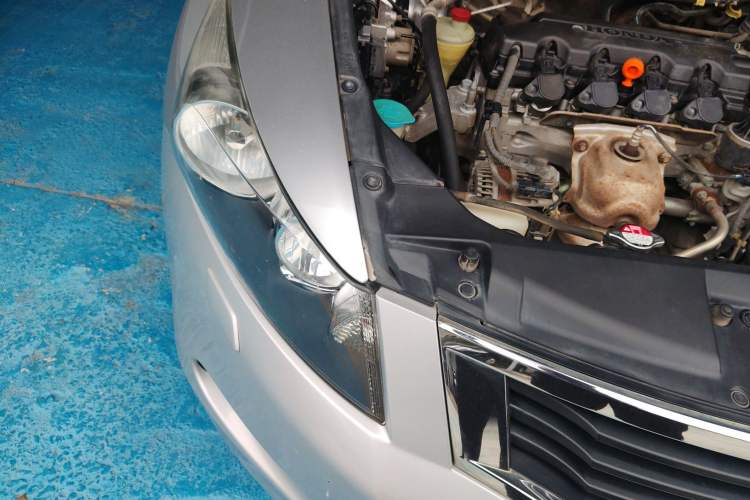 Used Honda Accord 2008 2.0L EX Right Front Headlight