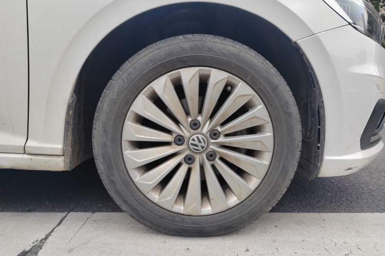 Used Volkswagen Lavida 2018 1.5L Automatic Comfort Edition China V Standard
