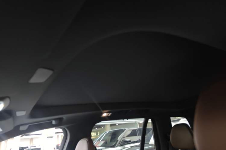 Used Volvo XC90 New Energy 2022 E-Drive Hybrid T8 Luxury Flagship 7-Seater Headliner