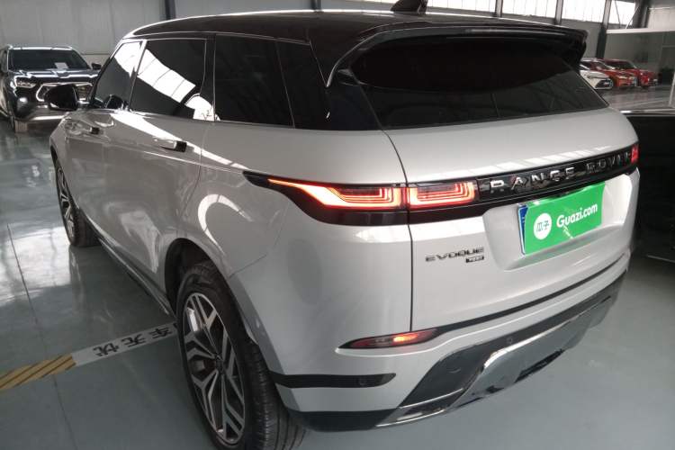 Used Land Rover Range Rover Evoque 2021 Range Rover Velar 249 PS R-Dynamic S Performance Edition