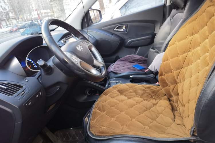 Used Hyundai ix35 2013 2.0L Automatic Two-Wheel Drive Smart GLS China IV Standard