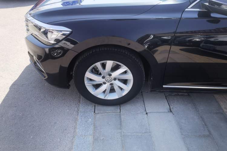 Used Volkswagen Passat 2019 280TSI Business Edition China VI
