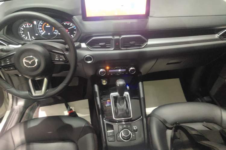 Used Mazda CX-5 2024 2.0L Automatic Two-Wheel Drive ZhiShang Version
