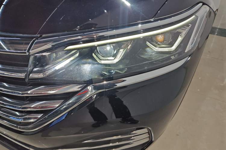 Used Volkswagen Viloran 2023 380TSI Prestige Edition Left Front Headlight