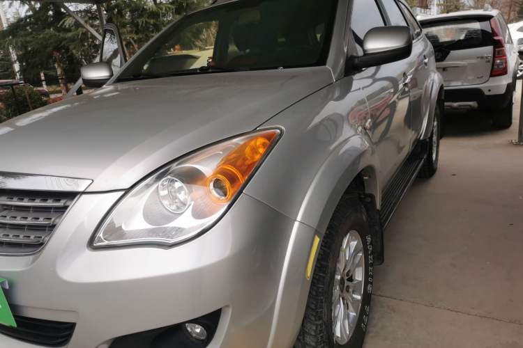 Used JMC Yusheng S350 2013 2.4T Two-Wheel-Drive Special Edition
