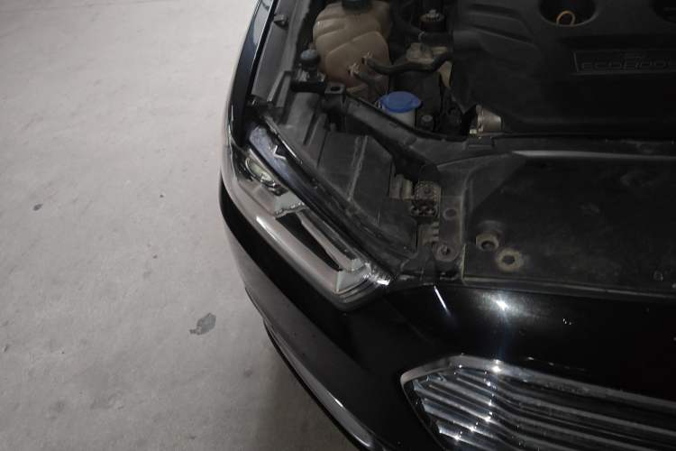 Used Ford Taurus 2015 EcoBoost 245 Luxury Model