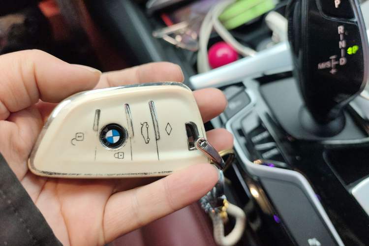 Used BMW 5 Series 2019 530Li xDrive M Sport Package Vehicle Key