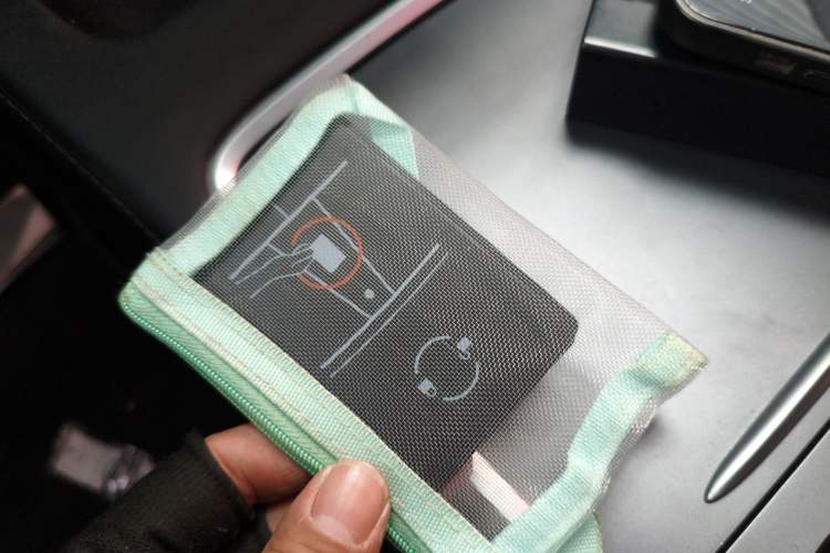 Used Tesla Model Y 2023 Rear-Wheel-Drive Version Interior 1