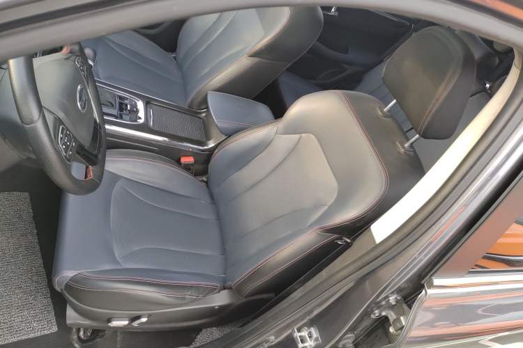 Used SWM G05 2021 PRO 1.5T Automatic Luxury Model 7 Seats
