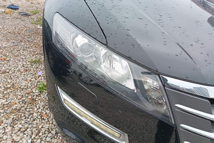 Used Honda Crosstour 2012 2.4L Luxury Edition Right Front Headlight