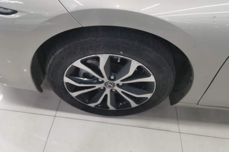 Used Lexus ES 2020 200 Excellence Edition
