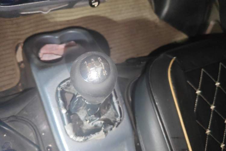 Used Jinbei Hiace X30 