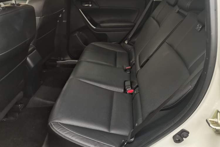 Used Subaru Forester 2016 2.0i Fashion Navigation Edition Interior 4