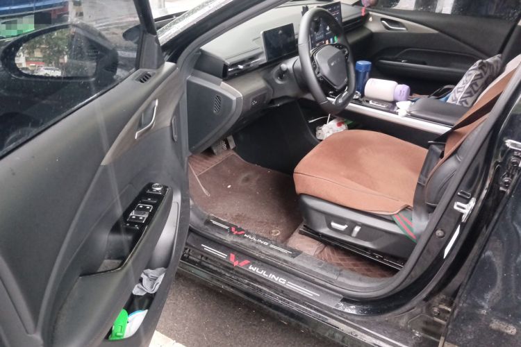 Used Wuling Xingguang 2024 Co-Creation Edition 510 Advanced Model