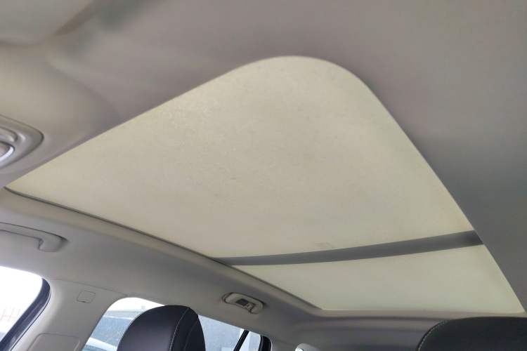 Used Roewe RX5 MAX 2022 1.5T Automatic Zhiwei Prestige Edition