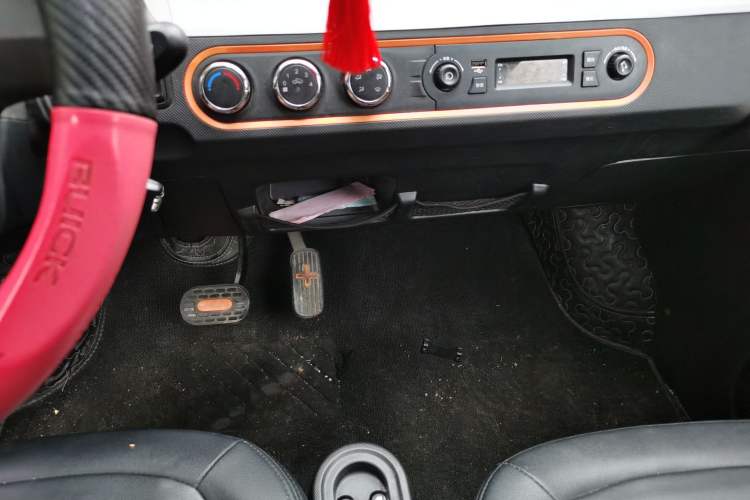 Used Wuling Hongguang MINIEV 2022 Easy Version Lithium Iron Phosphate