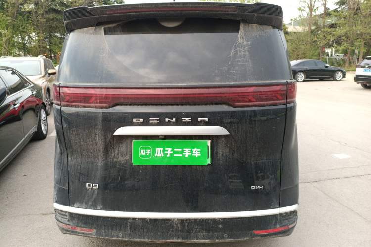 Used Denza D9 2022 DM-i 1040 Prestige Model Rear