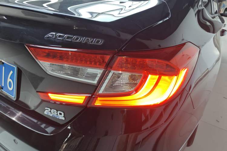 Used Honda Accord 2018 260TURBO Luxury Edition China VI Right Rear Taillight
