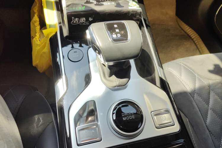 Used Hongqi HS5 2019 2.0T Smart Connect Flagship All-Wheel-Drive Version
