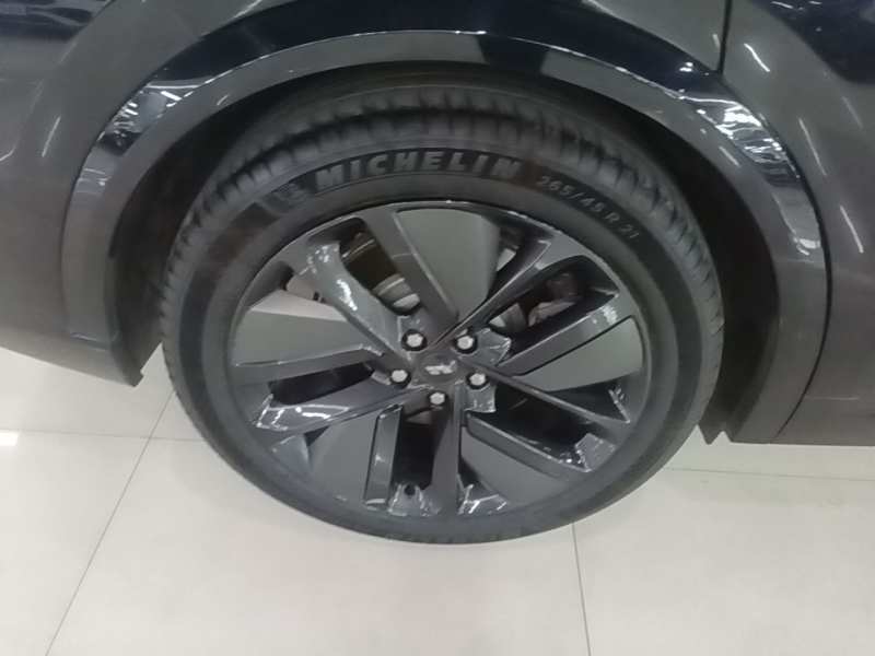 Used Li Auto L9 2022 Max model — 25