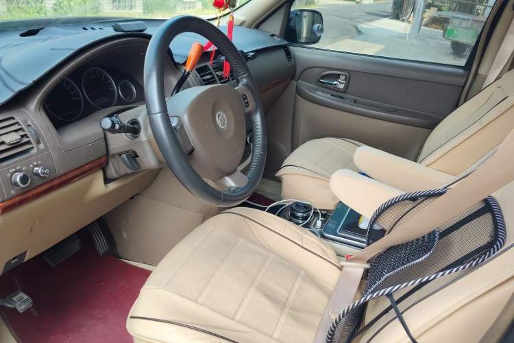 Used Buick GL8 2011 2.4L LT Executive Edition
