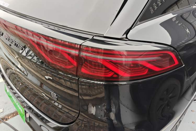 Used BYD Tang New Energy 2024 Facelift DM-p War God Edition Right Rear Taillight